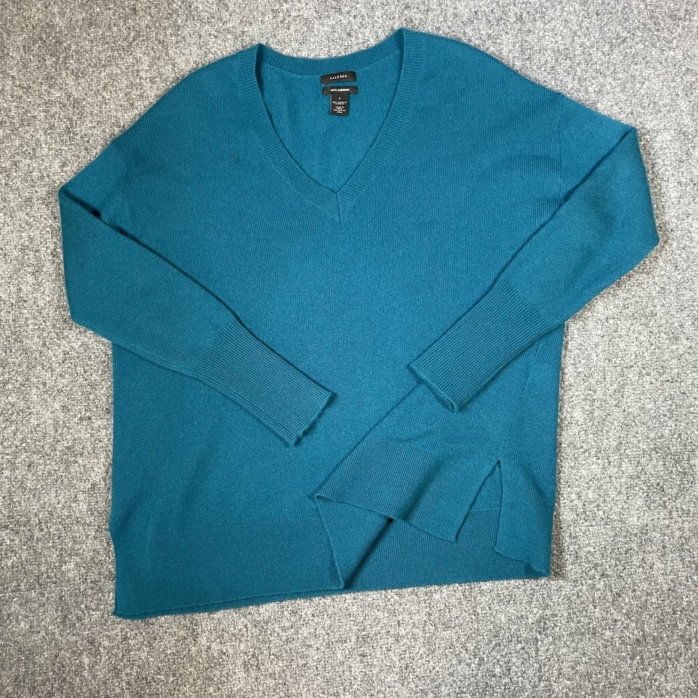 Halogen Cashmere Sweater Womens Small Dark Teal Blue Pullover V-Neck Golf Casual